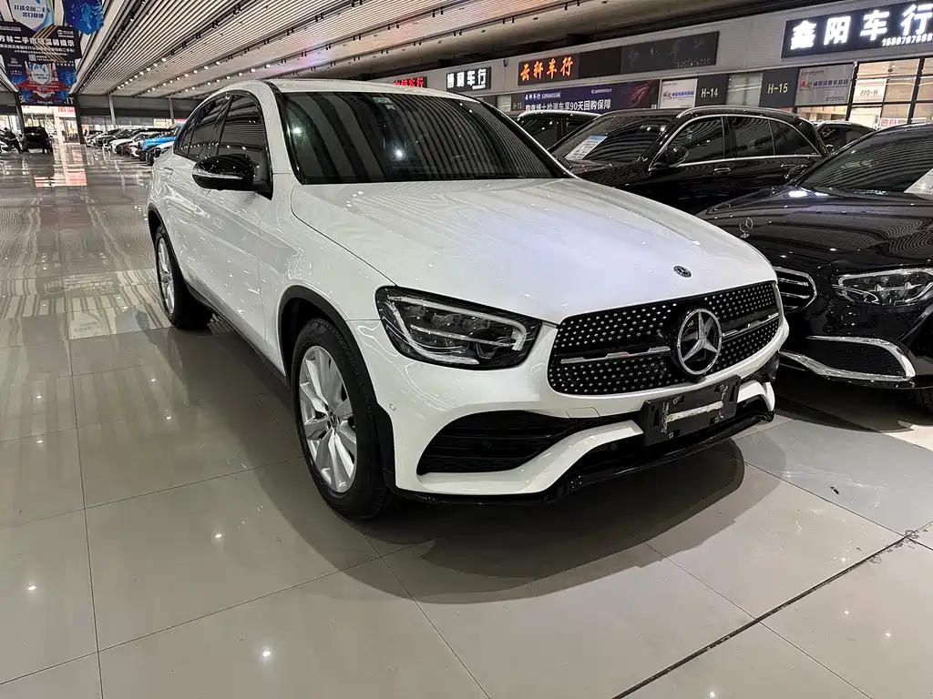 Mercedes-Benz GLC Coupe 2021 GLC 260 4MATIC Coupe SUV купить на сайте DeffCars