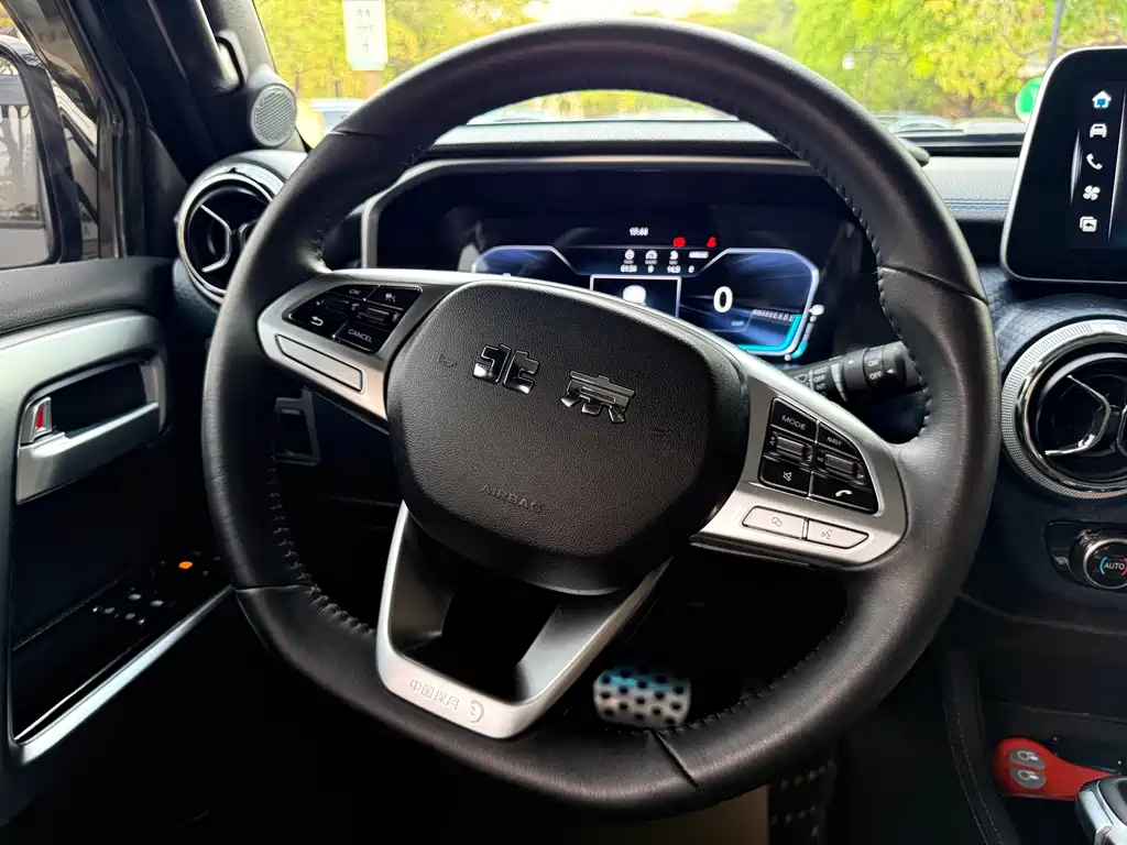 Beijing off-road BJ40 2023 2.0D automatic four-wheel drive Blade Hero Edition knight type (front and rear electronically controlled locks) купить на сайте DeffCars