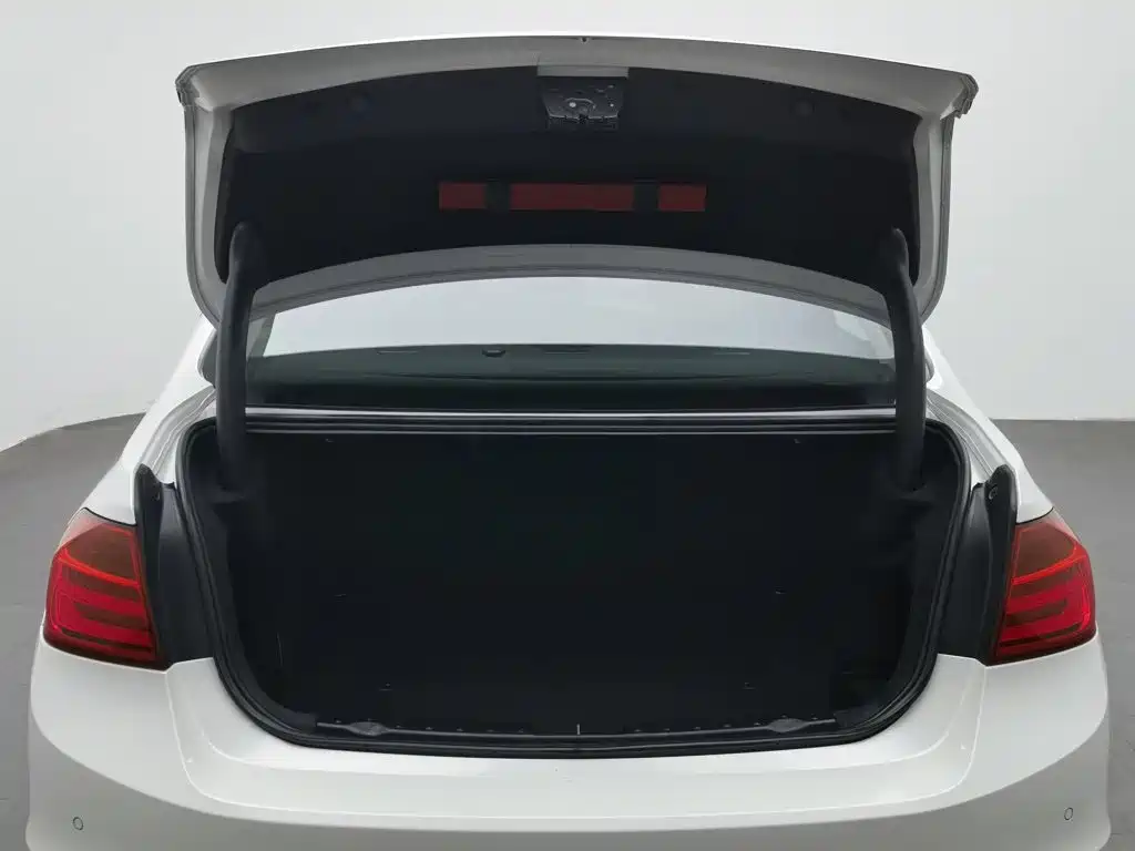 BMW 3 Series imported 2013 320i sports design package купить на сайте DeffCars