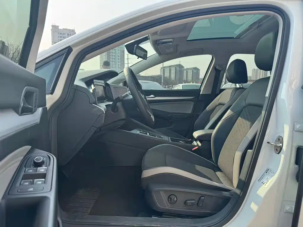 Golf 2021 280TSI DSG Pro купить на сайте DeffCars