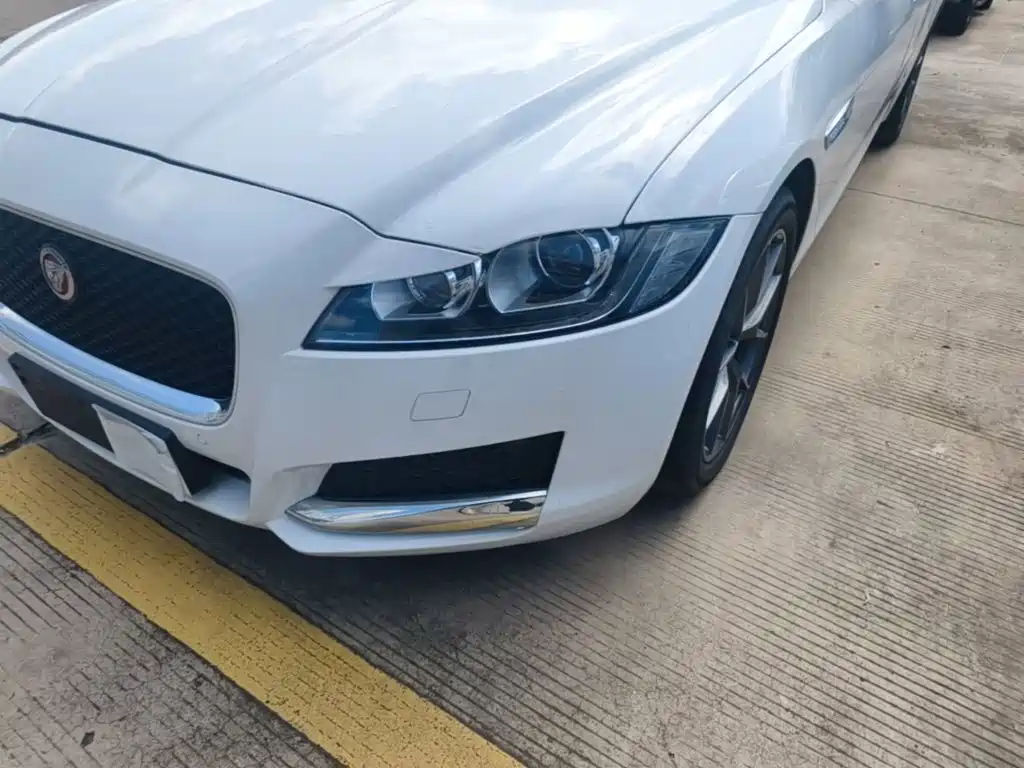 Jaguar XFL 2019 XFL 2.0T 200PS 2WD Elite Edition купить на сайте DeffCars