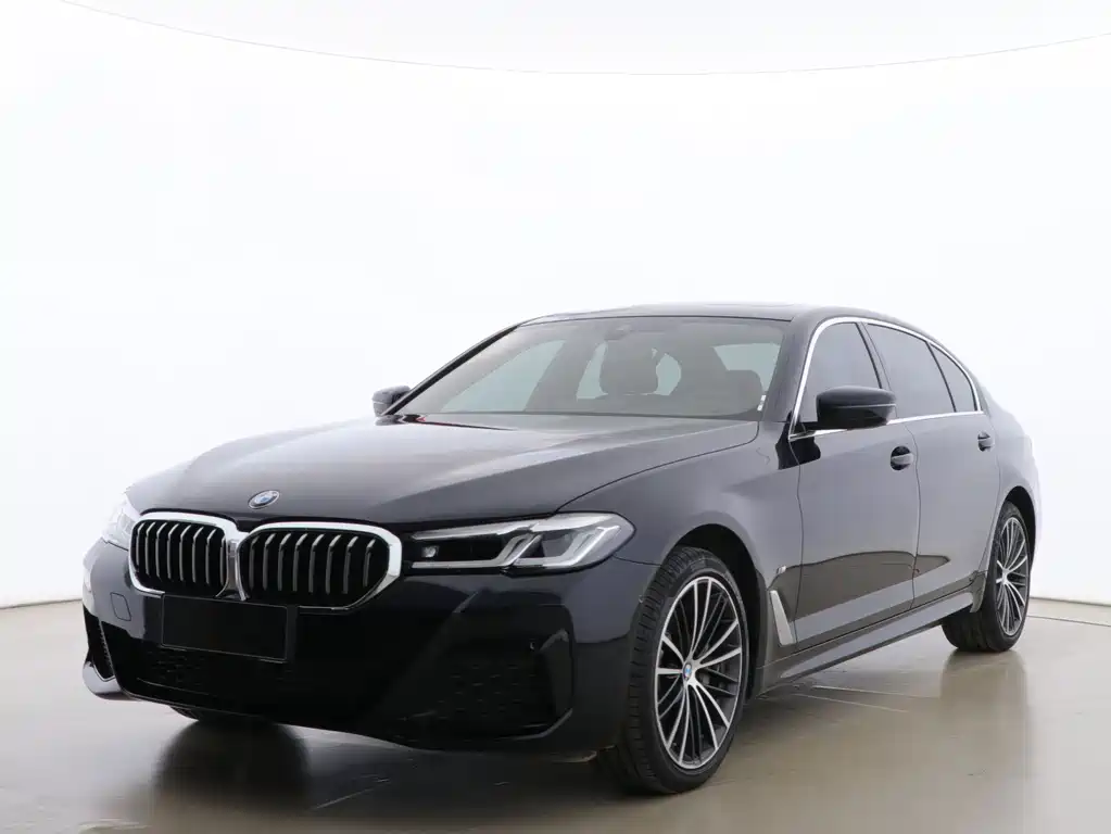 BMW 5 Series 2023 530Li Leading M Sports Package купить на сайте DeffCars