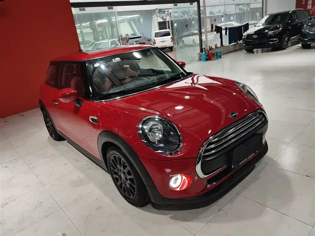 MINI 2019 1.5T ONE PLUS купить на сайте DeffCars