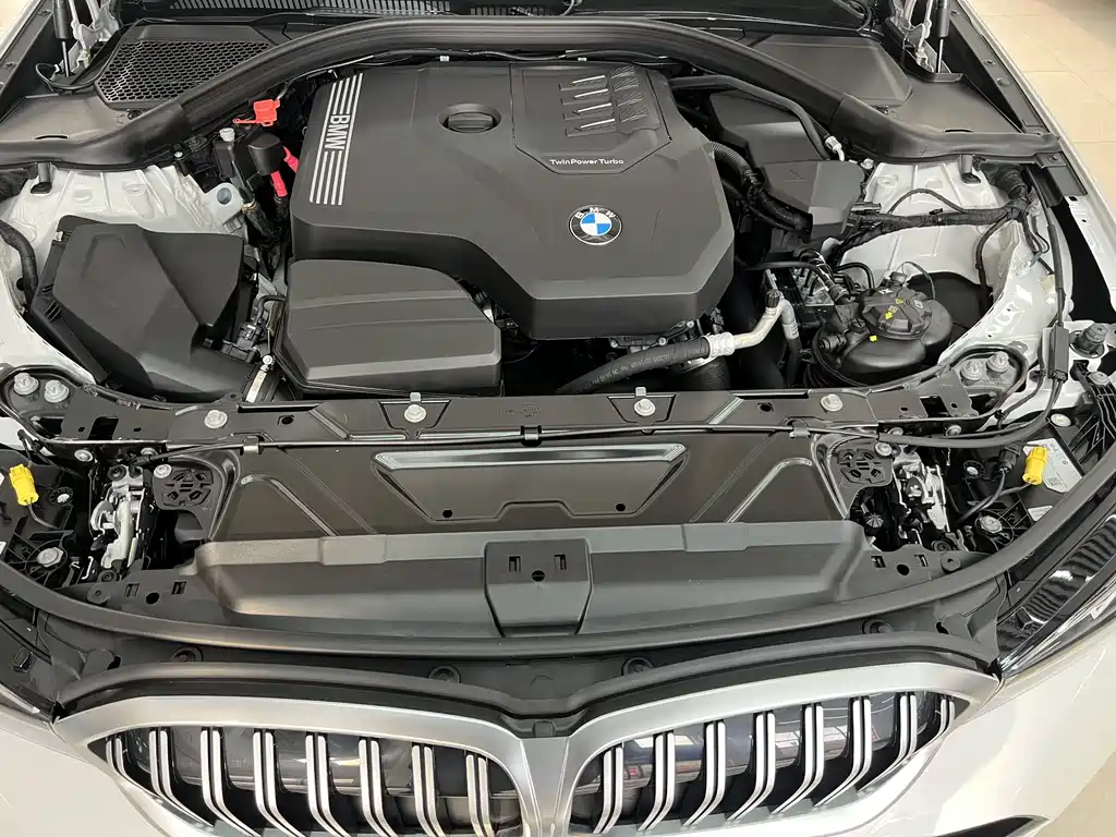 BMW 3 Series 2024 320Li M Sports Package купить на сайте DeffCars
