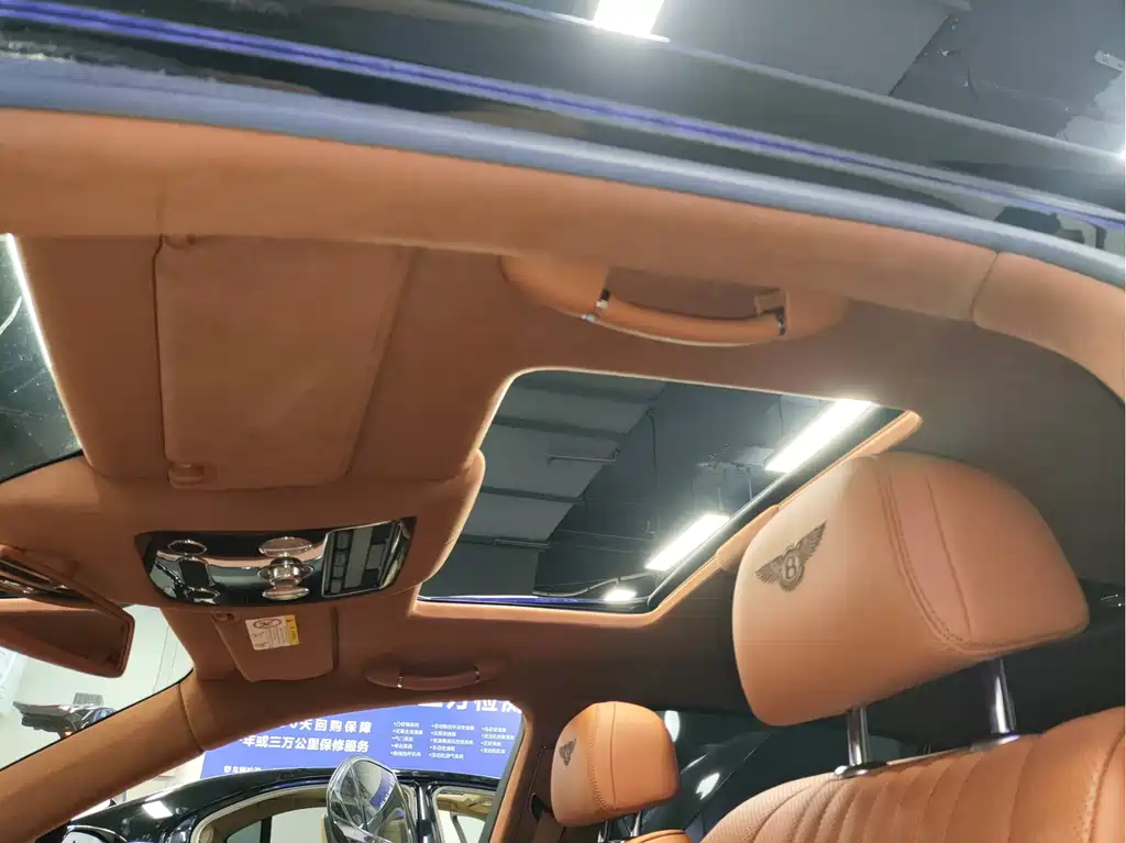 Flying Spur 2017 4.0T V8 Standard Edition купить на сайте DeffCars