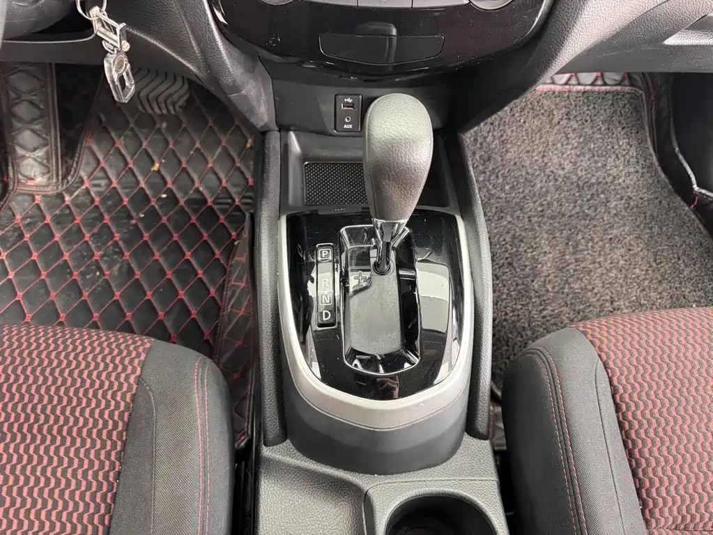 Qashqai 2017 2.0L CVT Elite Edition National V купить на сайте DeffCars