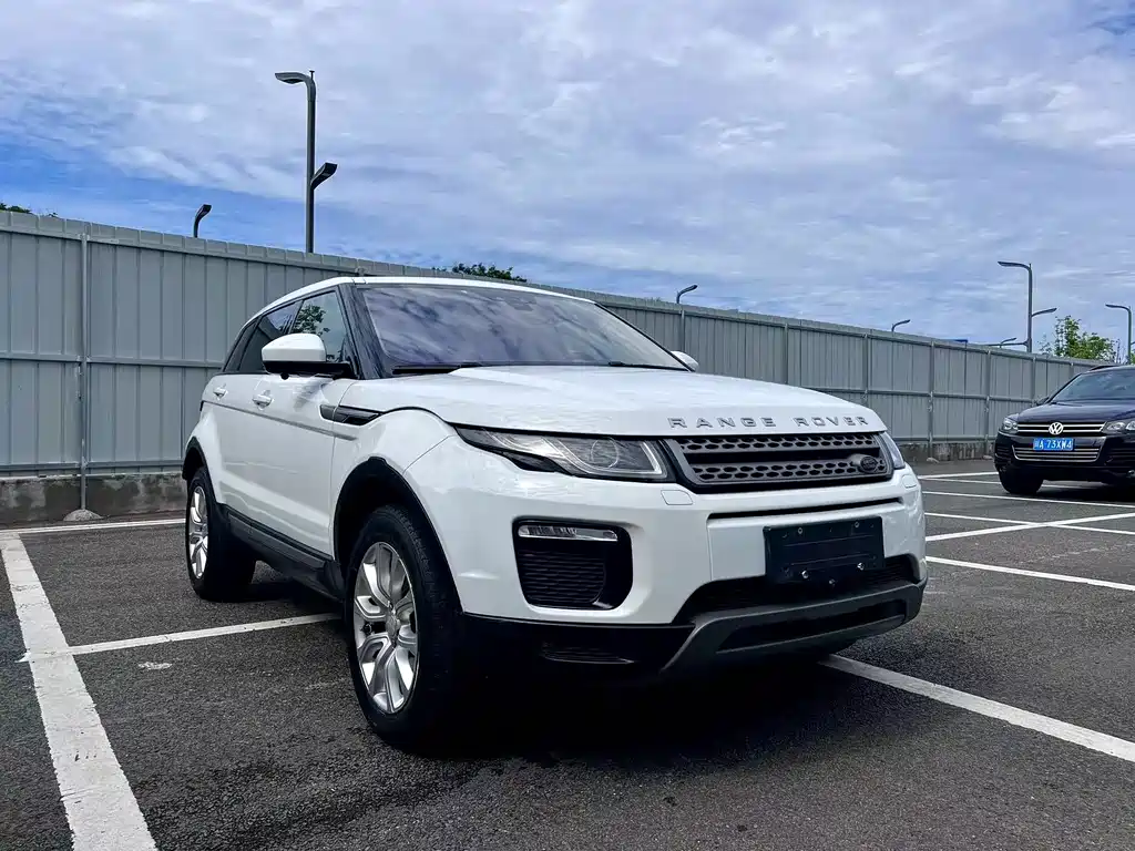 Range Rover Evoque 2018 240PS SE Zhiyao Edition купить на сайте DeffCars