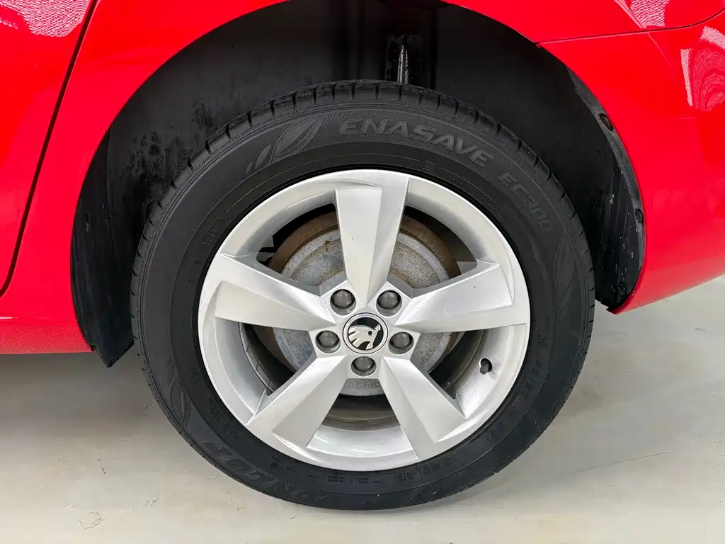 Xindong 2019 1.5L automatic comfort version купить на сайте DeffCars