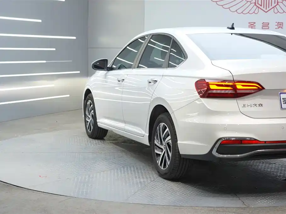 Lavida 2023 300TSI DSG Manyi Edition купить на сайте DeffCars