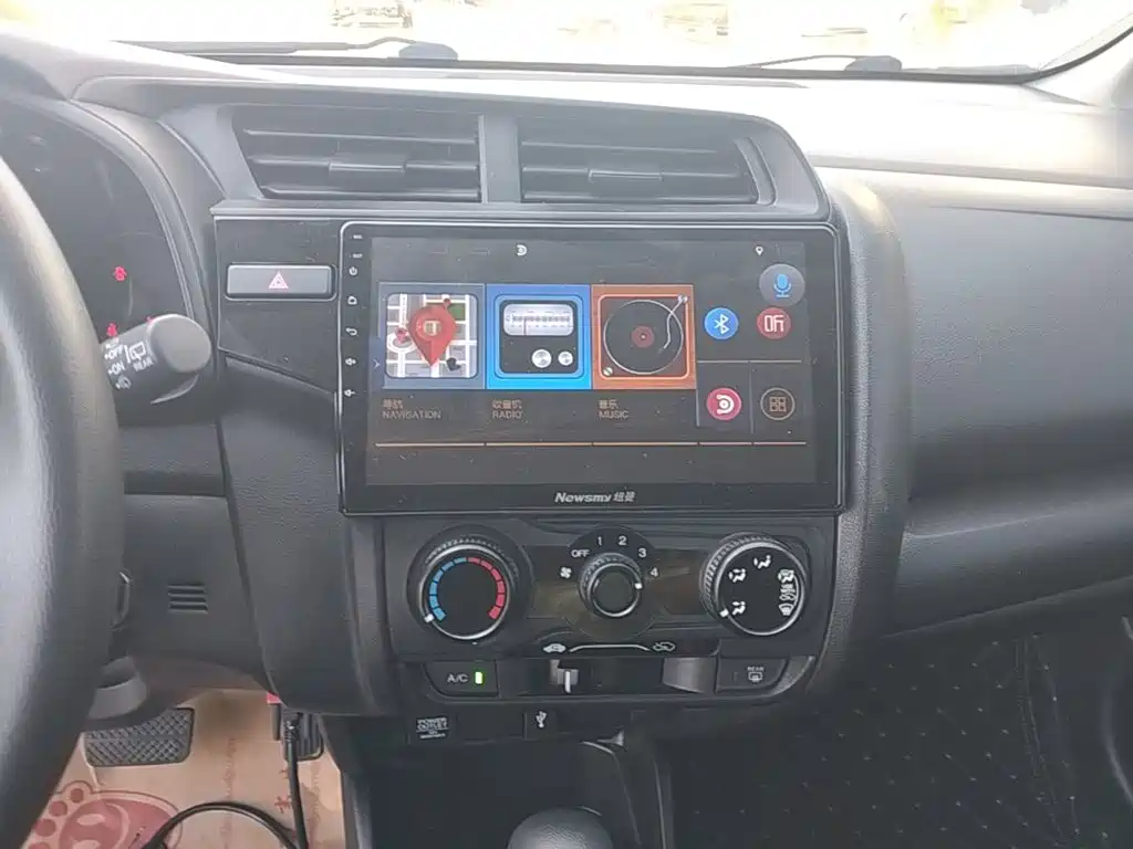 Fit 2018 1.5L CVT comfort sunroof version купить на сайте DeffCars
