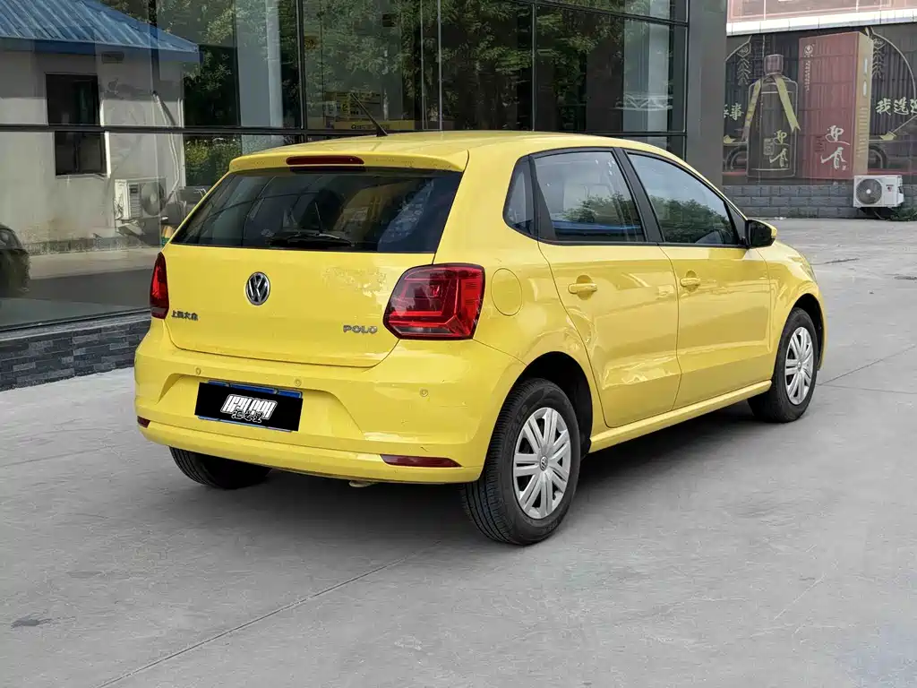 Polo 2014 1.4L manual fashion version купить на сайте DeffCars
