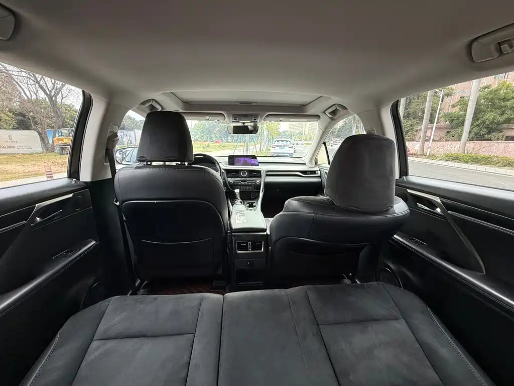 Lexus RX 2016 300 2WD Elite Edition National V купить на сайте DeffCars