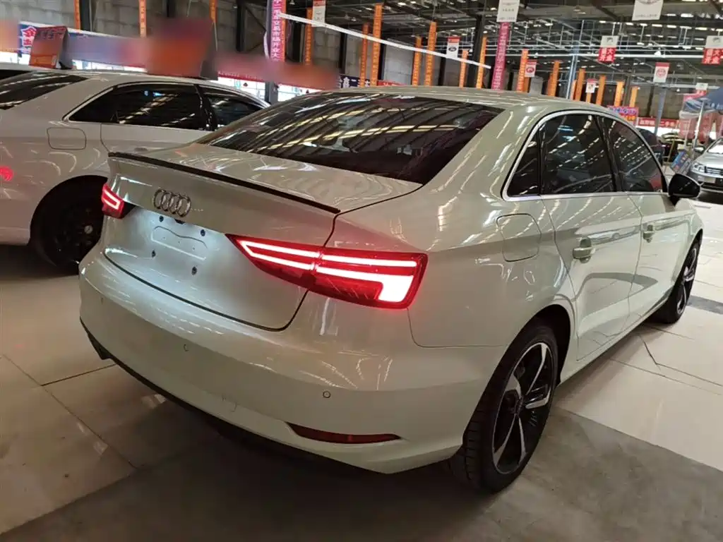 Audi A3 2017 Limousine 35 TFSI Enterprising купить на сайте DeffCars