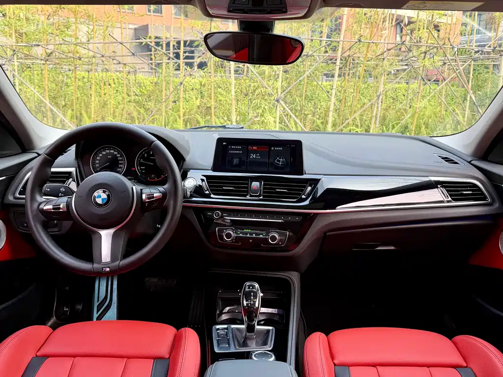 BMW 1 Series 2021 125i M Sports Night Edition купить на сайте DeffCars