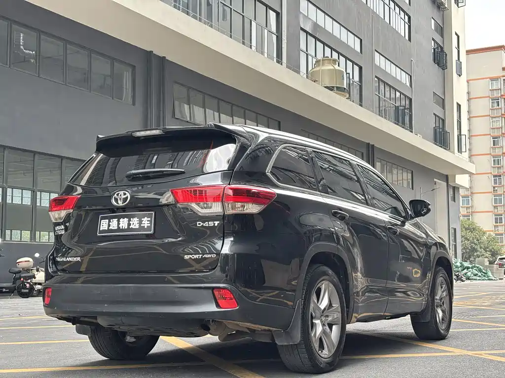 Highlander 2018 2.0T four-wheel drive luxury version, 7 seats, National VI купить на сайте DeffCars
