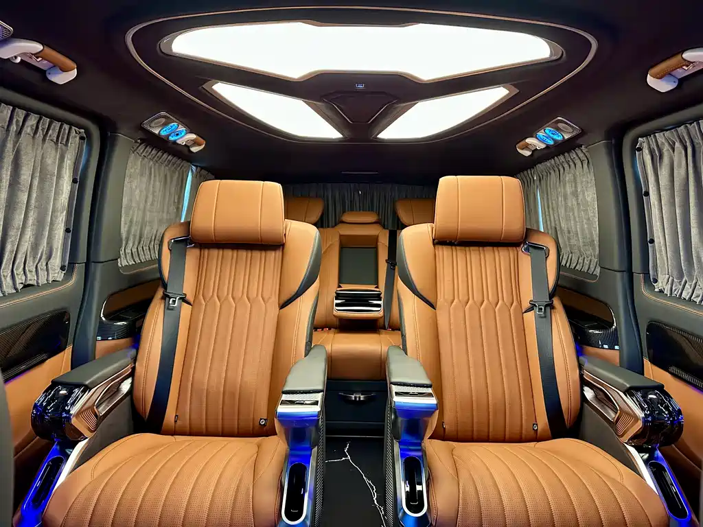 Vito 2024 2.0T Business Edition 7 seats купить на сайте DeffCars