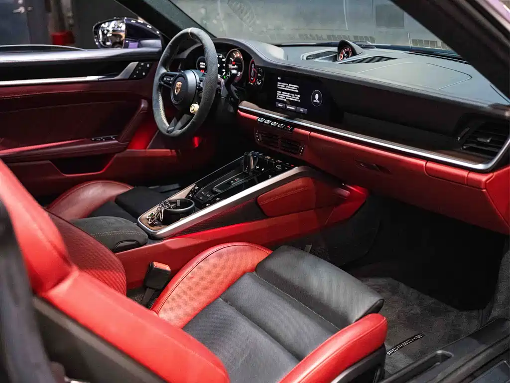 Porsche 911 2022 Turbo S 3.7T купить на сайте DeffCars