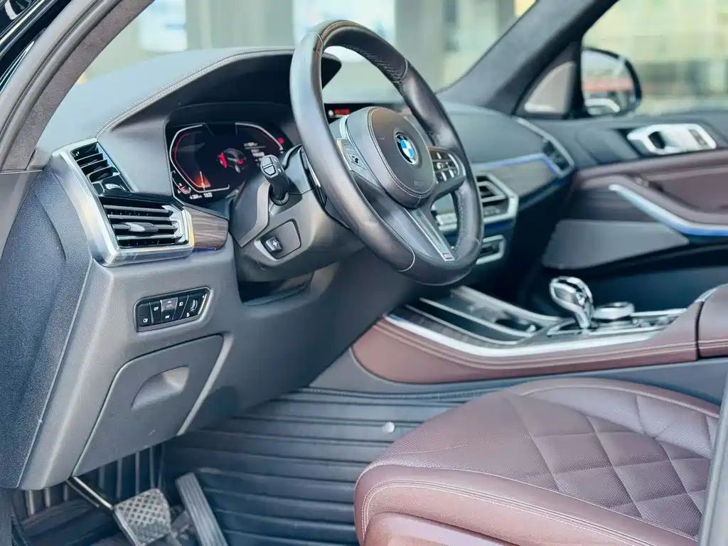 BMW X5 2022 facelift xDrive 40Li exclusive M sports package купить на сайте DeffCars