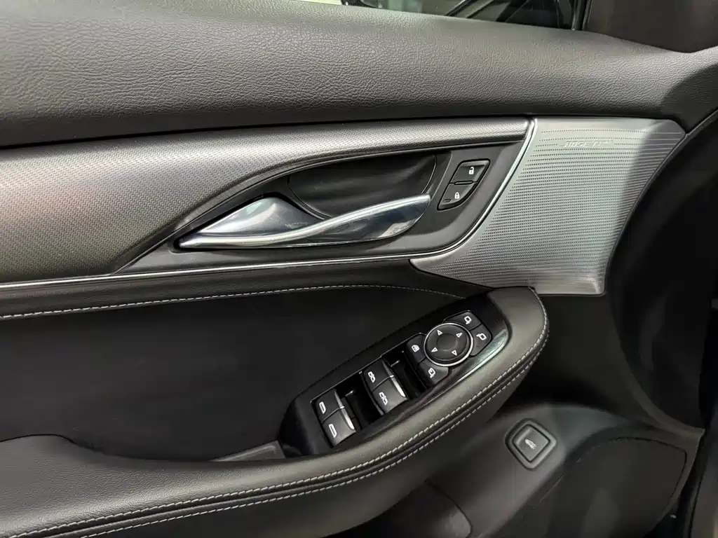 Cadillac CT5 2021 28T luxury model купить на сайте DeffCars