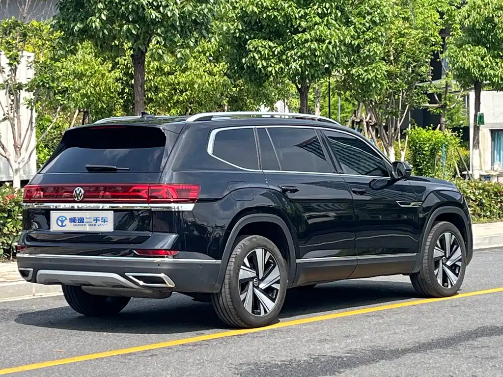 Touron 2023 330TSI two-wheel drive luxury version купить на сайте DeffCars