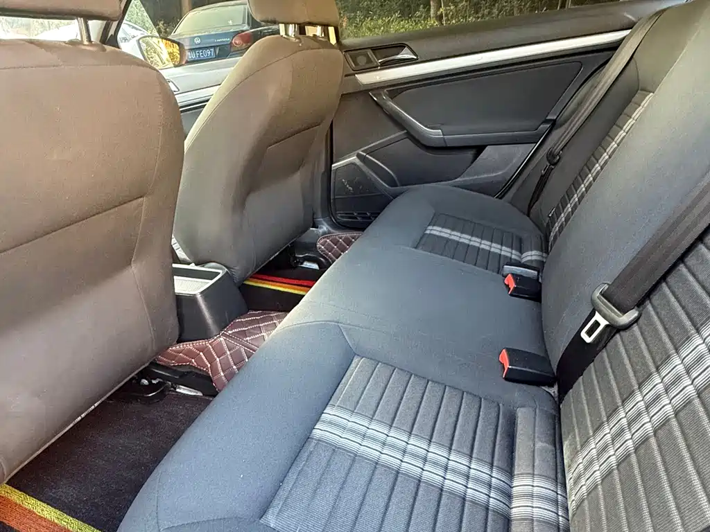 Lavida 2021 1.5L automatic comfort version купить на сайте DeffCars