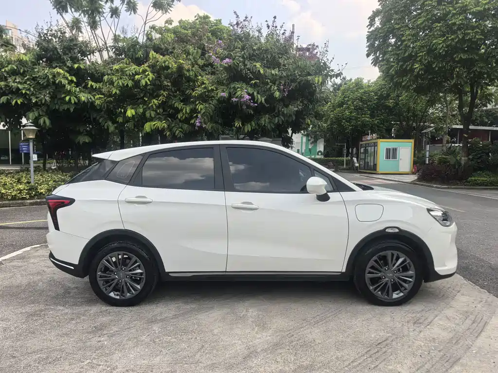 V 2022 Trendy 400 Lite купить на сайте DeffCars