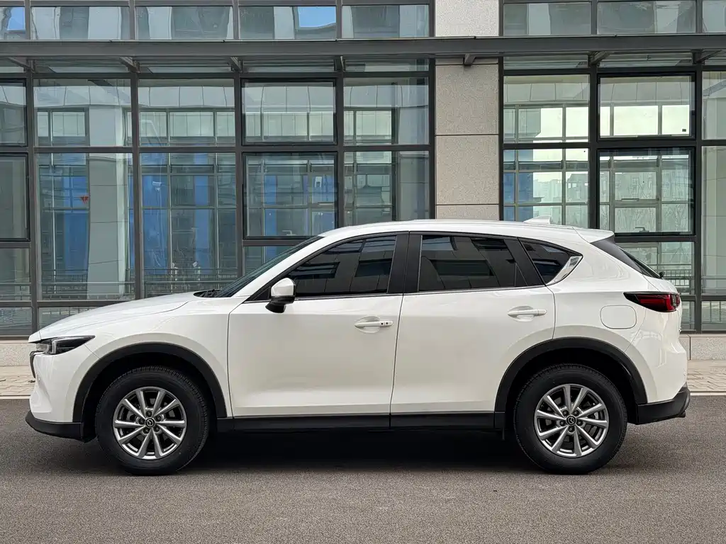 Mazda CX-5 2022 2.0L automatic two-wheel drive smart model купить на сайте DeffCars