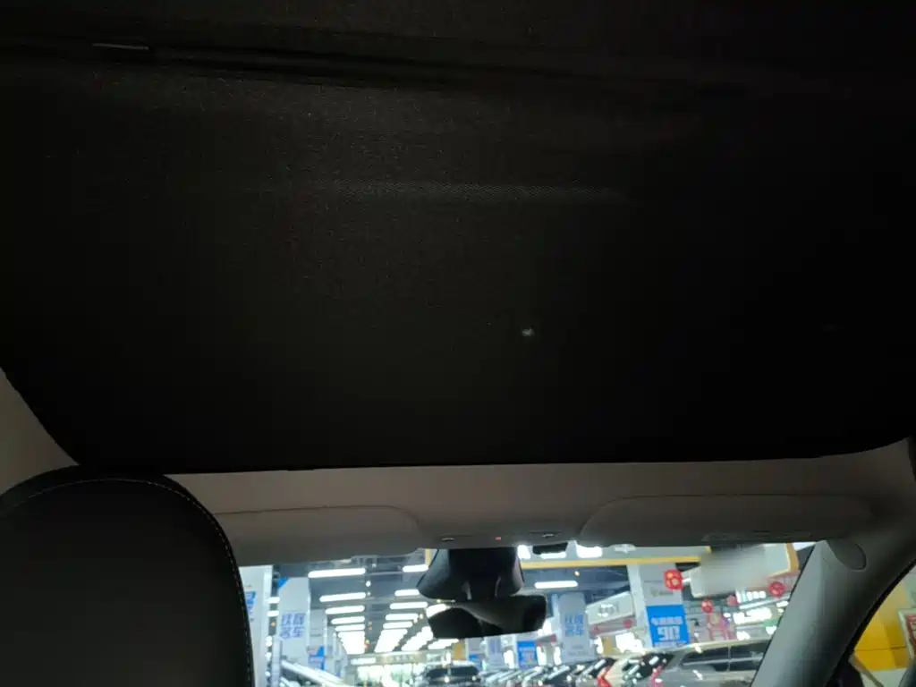 Model Y 2024 rear-wheel drive version купить на сайте DeffCars