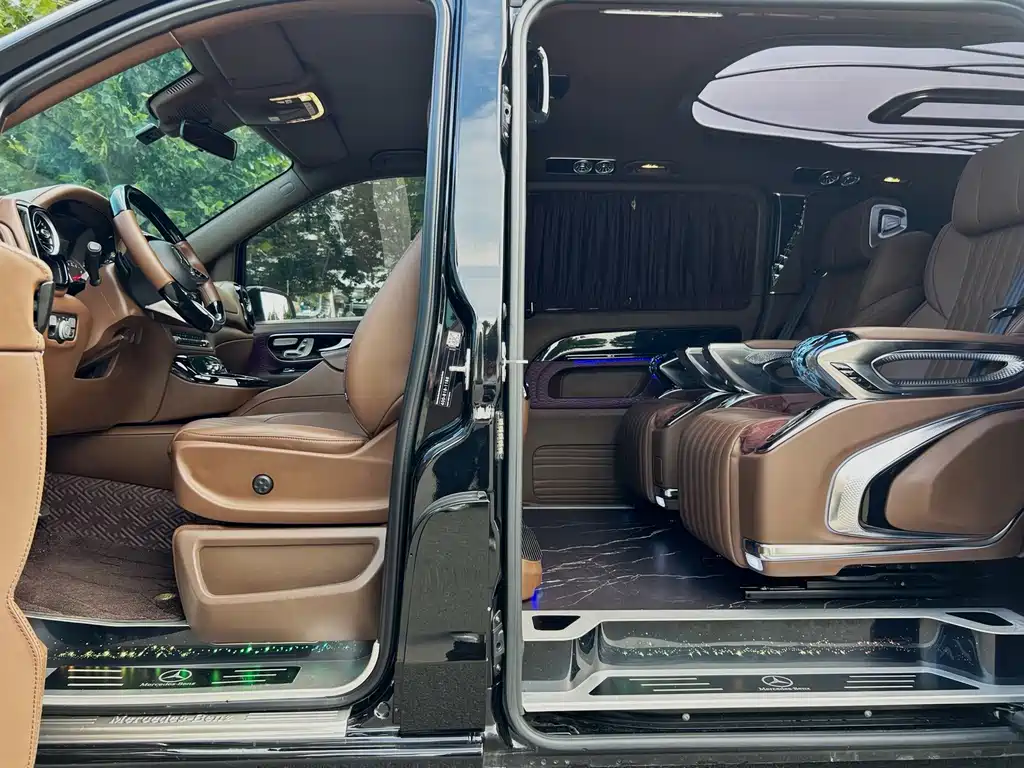 VITO 2024 2.0T business version 7 seats купить на сайте DeffCars