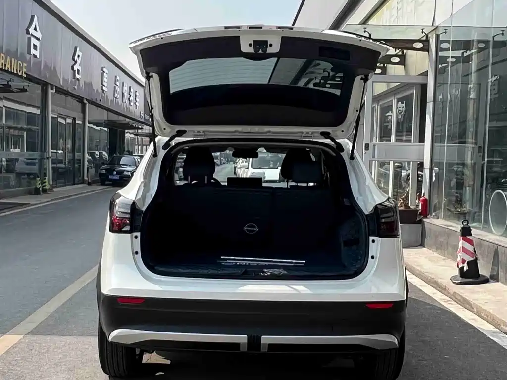 Qashqai 2025 Honor 2.0L CVT XV+ Leading Edition купить на сайте DeffCars