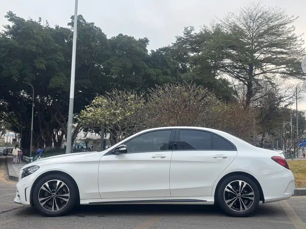 Mercedes-Benz C-Class 2019 C 260 Sports Edition купить на сайте DeffCars