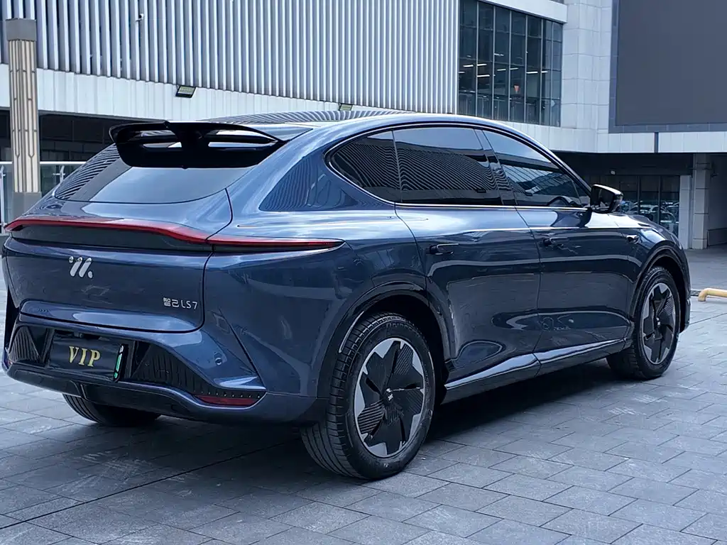 Zhiji LS7 2023 90kWh Elite rear-wheel drive version купить на сайте DeffCars