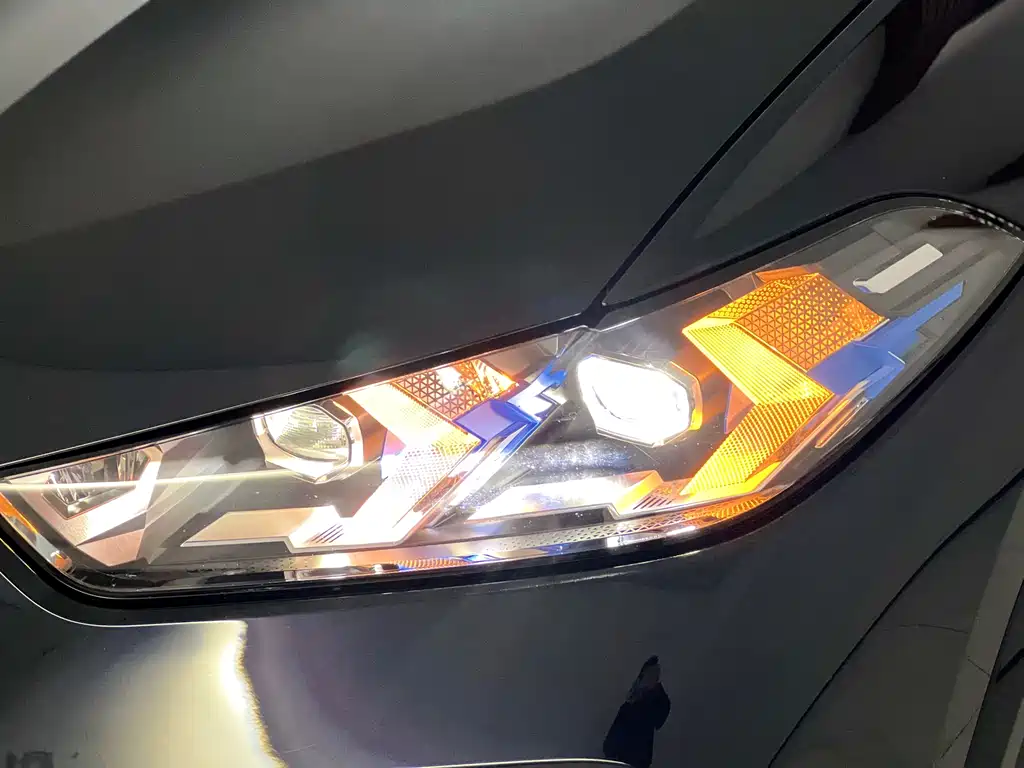 BMW X5 2023 xDrive 40Li M Sports Package купить на сайте DeffCars