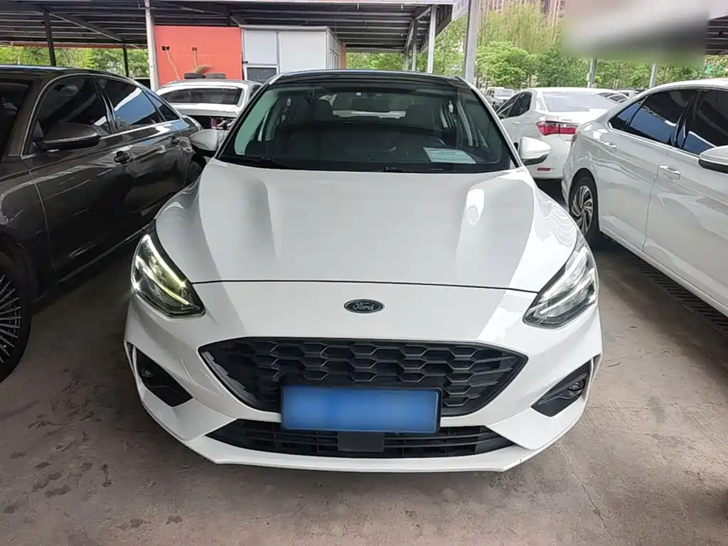 Focus 2021 Two-Car EcoBoost 180 Auto Frontal купить на сайте DeffCars