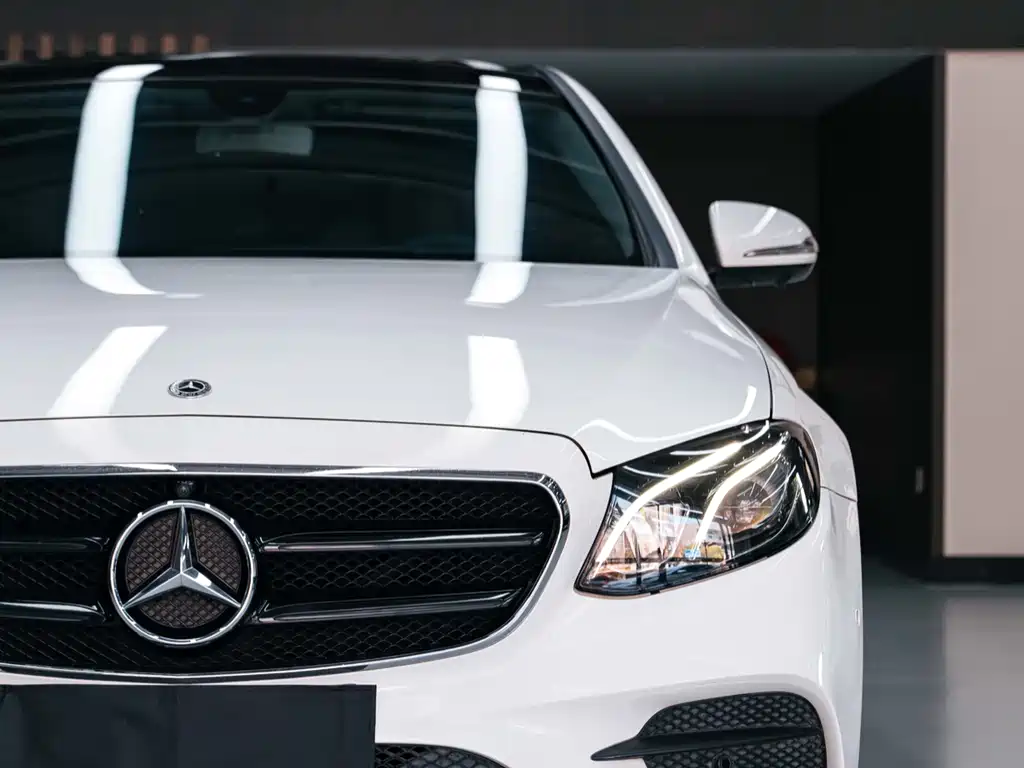 Mercedes-Benz E-Class 2017 E 300 L Sporty and Stylish купить на сайте DeffCars