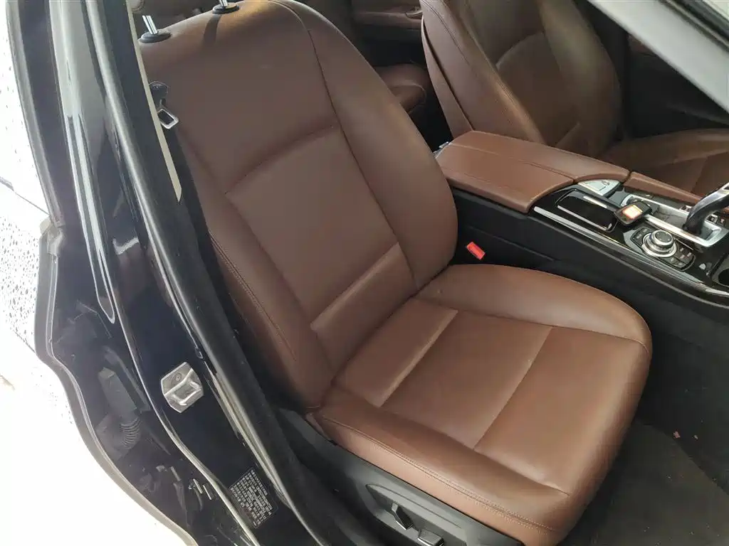 BMW 5 Series 2014 525Li Leading Model купить на сайте DeffCars