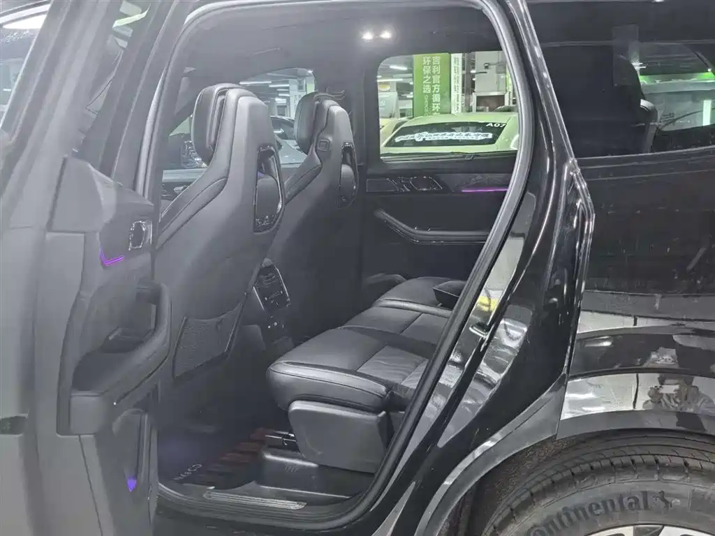 Lynk & Co 09 2021 2.0T Halo seven seats купить на сайте DeffCars