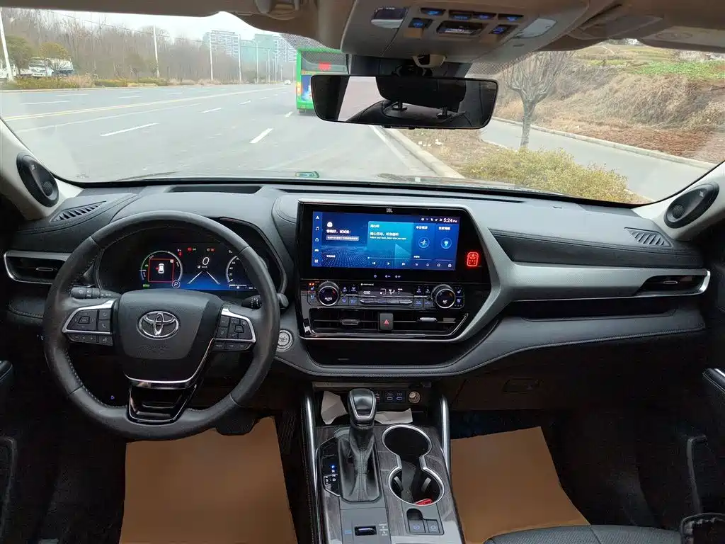 Highlander 2022 dual engine 2.5L four-wheel drive extreme version 7 seats купить на сайте DeffCars