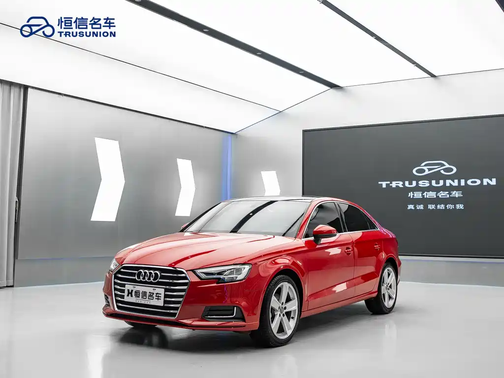 Audi A3 2018 30th Anniversary Model Limousine 35 TFSI Fashion Model купить на сайте DeffCars