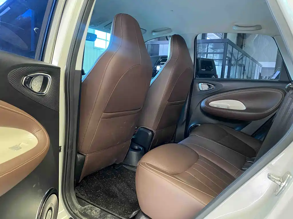 Wuling Bingo 2023 model 333km Lingxi Internet+ model купить на сайте DeffCars