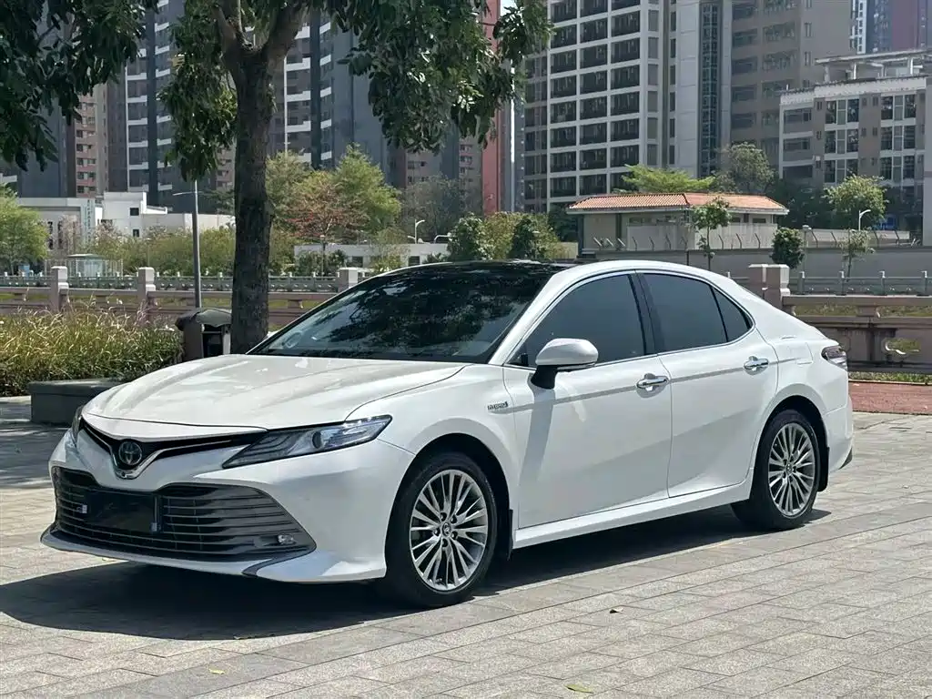 Camry 2018 Dual Engine 2.5HQ Ultimate Edition купить на сайте DeffCars