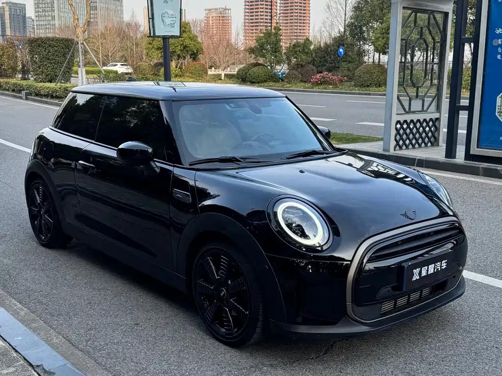 MINI 2023 1.5T COOPER Obsessive Edition купить на сайте DeffCars