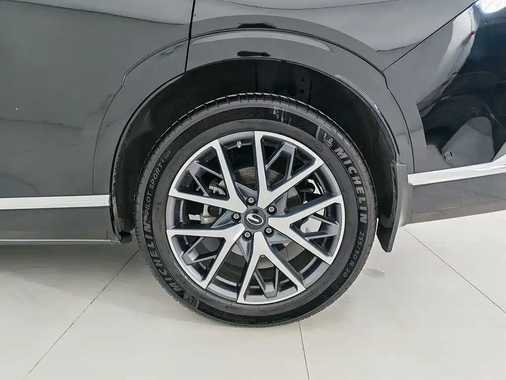Trumpchi GS8 2022 Pilot Series 2.0TGDI Four-wheel Drive Supreme Edition (Six Seats) купить на сайте DeffCars