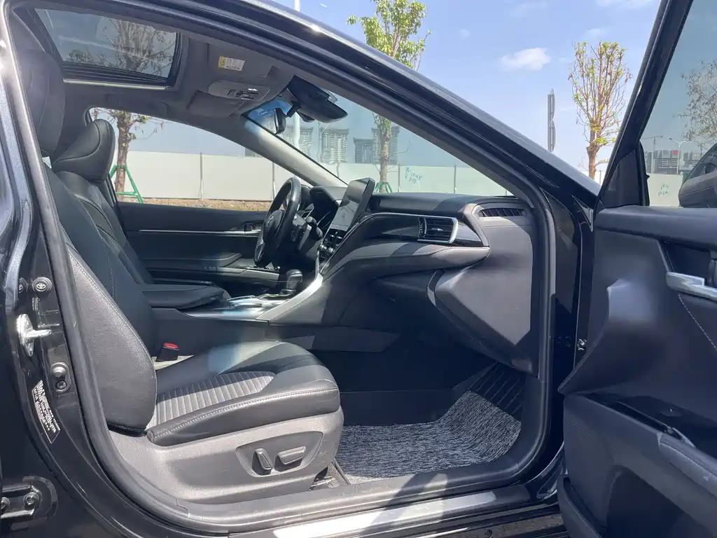 Camry 2022 2.0S Knight Edition купить на сайте DeffCars