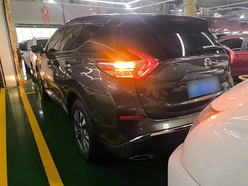 Loulan 2021 2.5L XE 2WD Elite Edition купить на сайте DeffCars