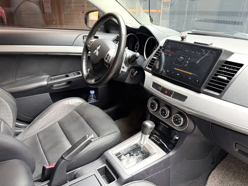 Yishen 2015 1.8L CVT Premium Edition, National IV купить на сайте DeffCars