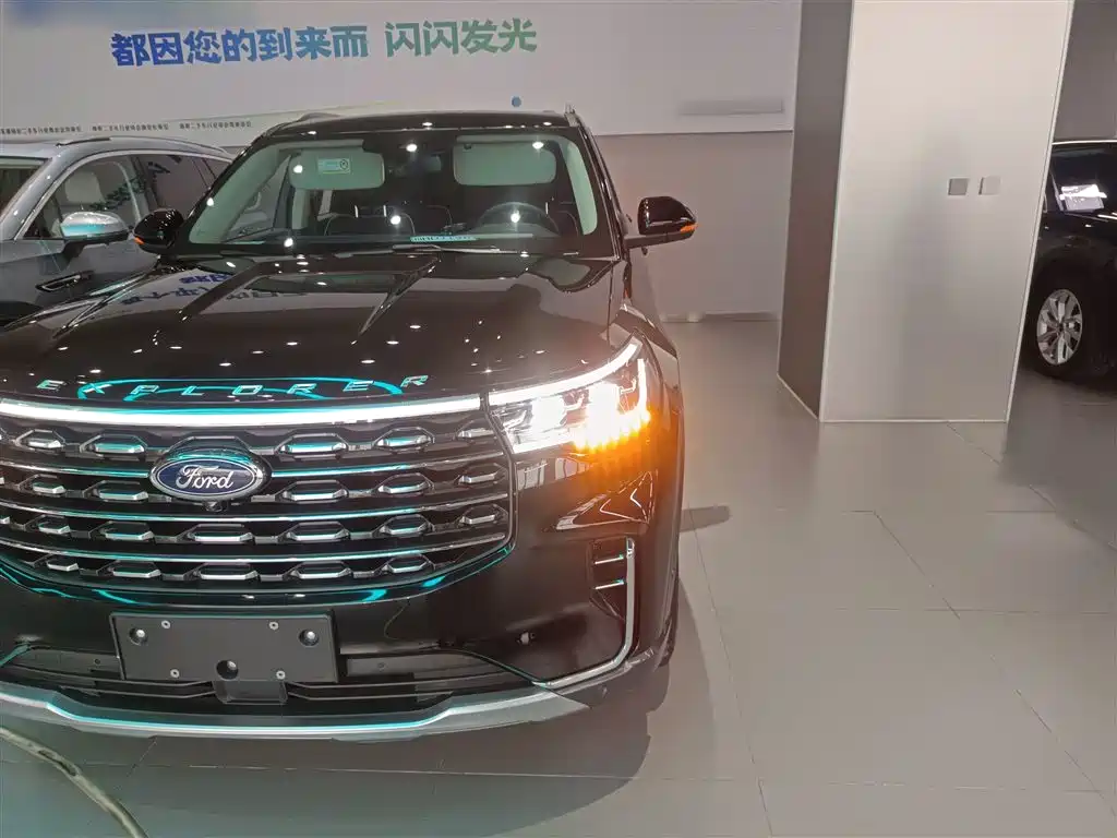 Explorer 2023 EcoBoost 285 four-wheel drive titanium version 6 seats купить на сайте DeffCars