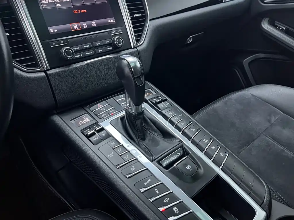 Macan 2017 Macan S 3.0T купить на сайте DeffCars