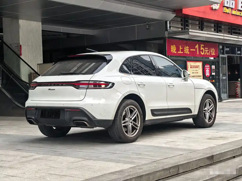 Macan 2022 Macan T 2.0T купить на сайте DeffCars
