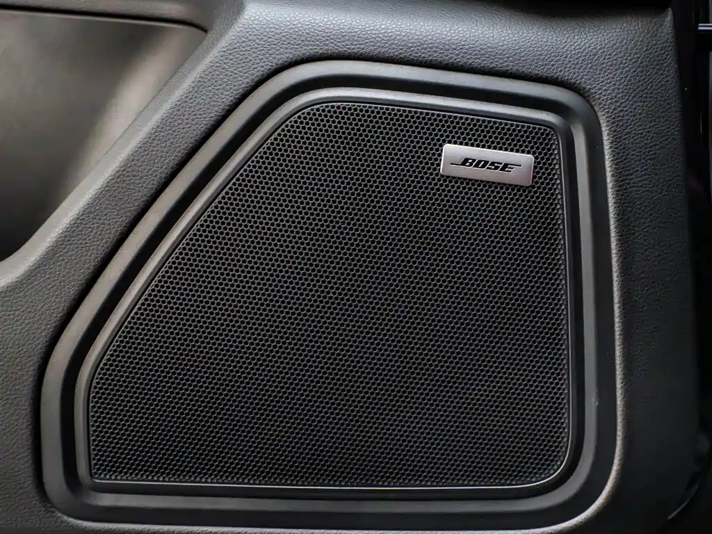 Macan 2024 Macan 2.0T купить на сайте DeffCars